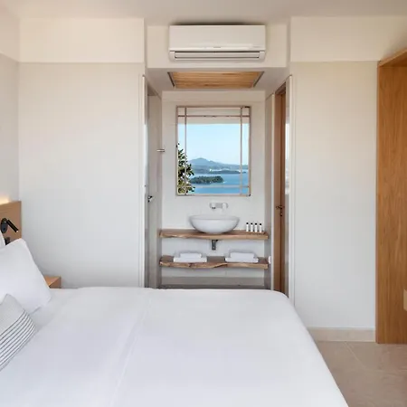 Greenstone * Pyrgi (Corfu)