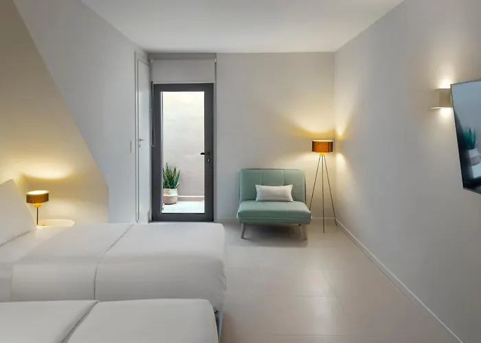 Greenstone * Pyrgi (Corfu)