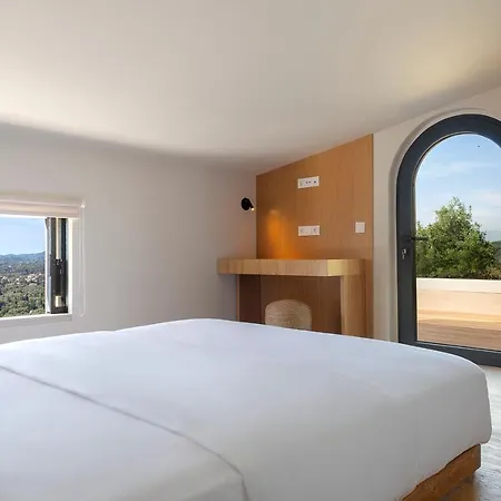 Villa Greenstone
